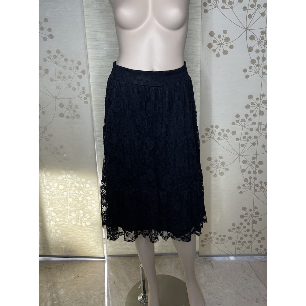 Mixxed26 Black Floral Lace Skirt Petite Medium